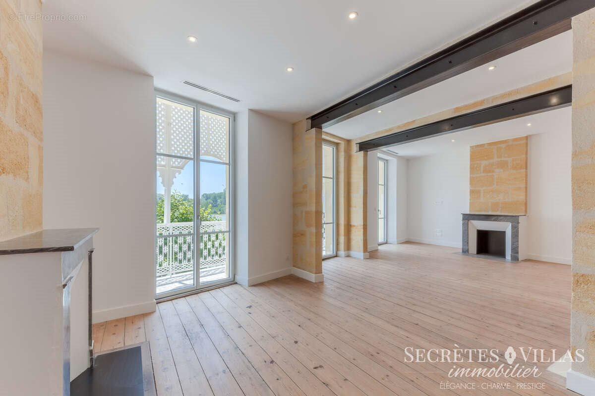 Maison à vendre, 168m², Cambes