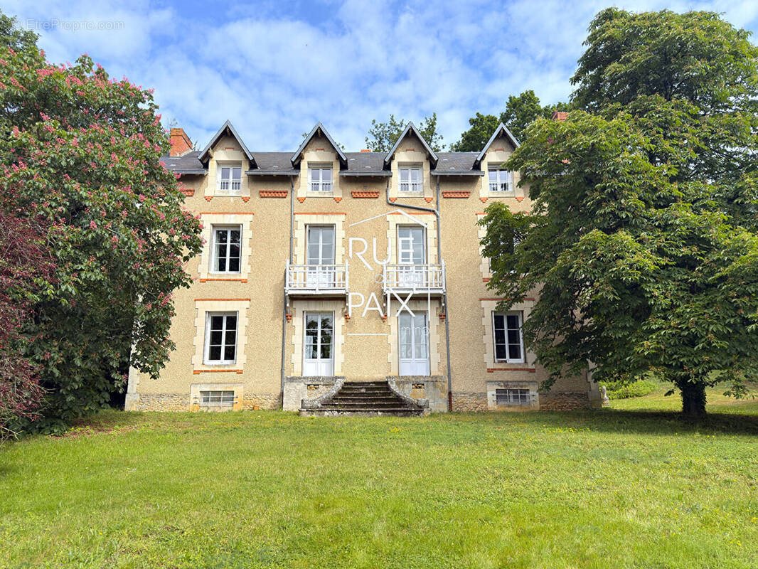 Maison à vendre, 276m², Latillé