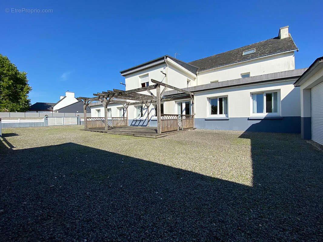 Maison à vendre, 383m², Languidic