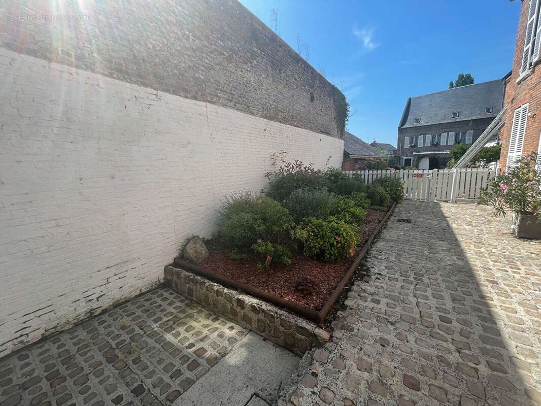 Appartement à vendre, 360m², Guise