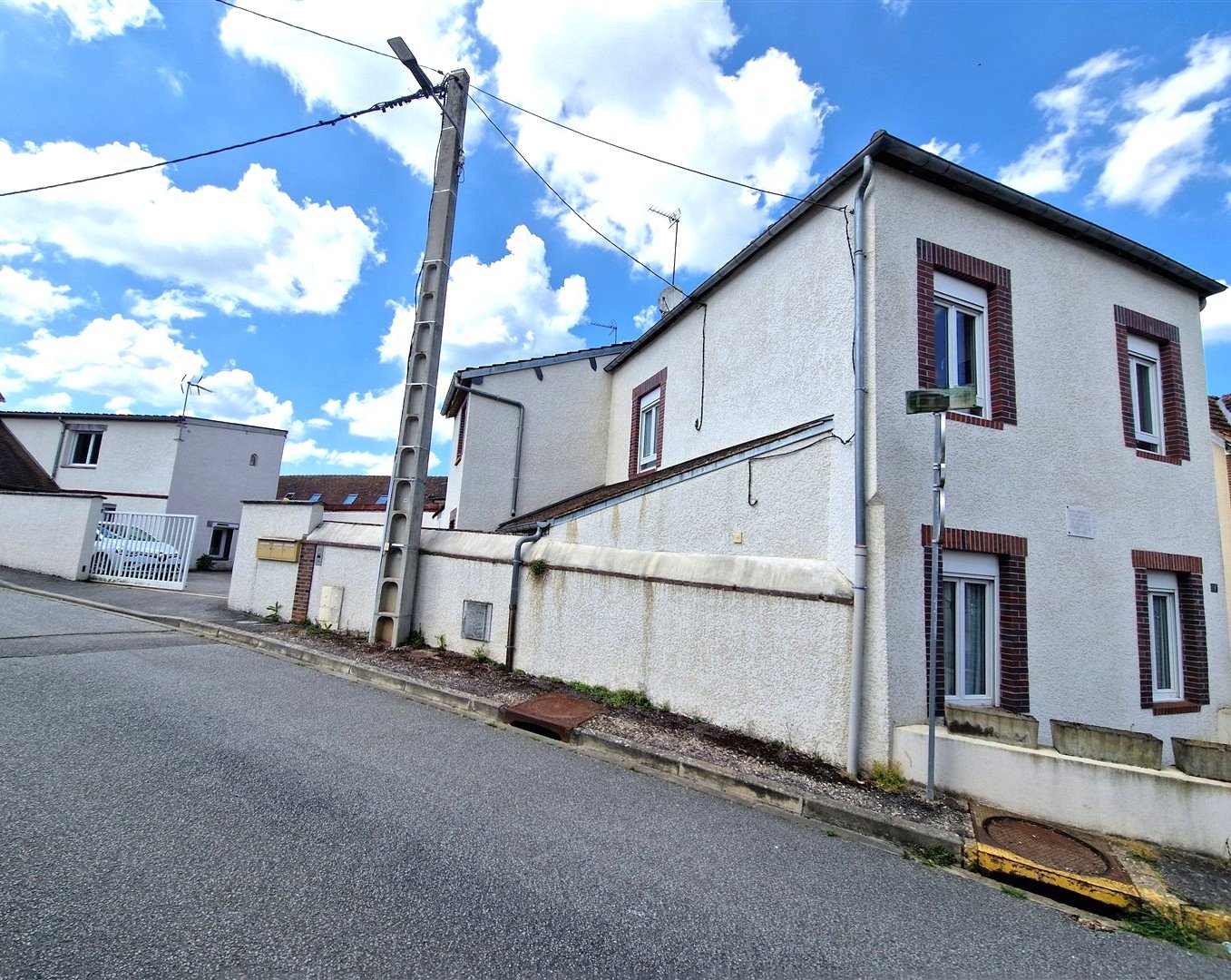 Maison à vendre, 180m², Saint-Rémy-sur-Avre