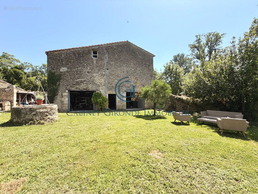 Maison à vendre, 112m², Saint-Macaire