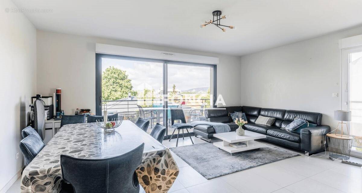 Appartement à vendre, 77m², Metz
