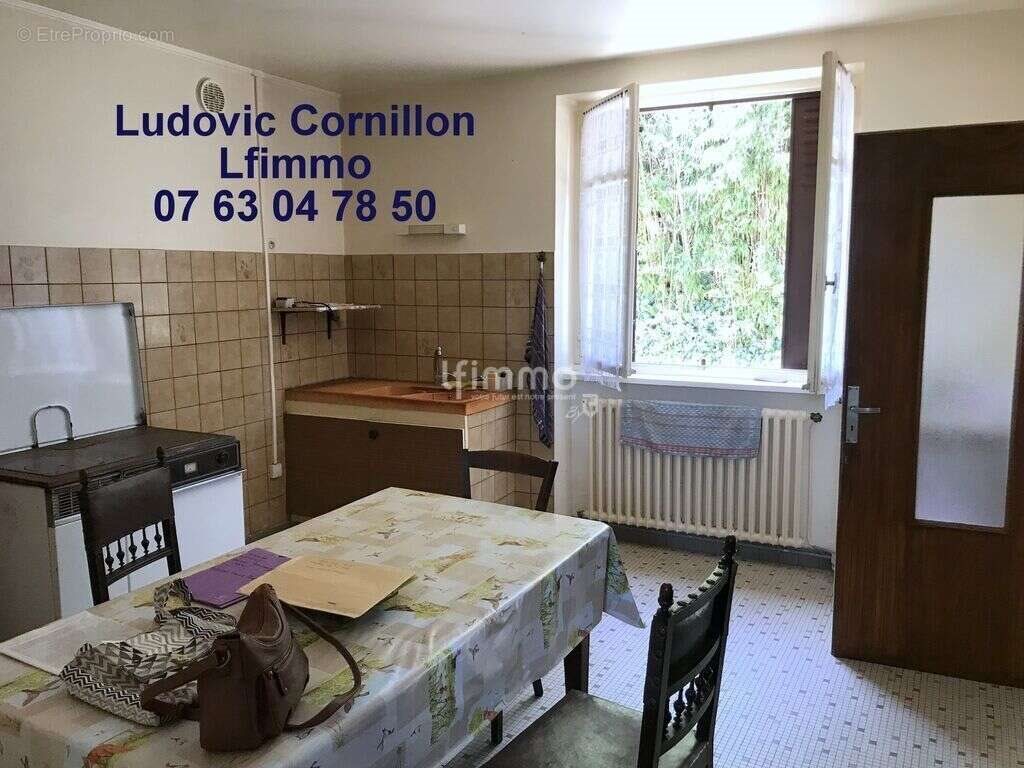 Maison à vendre, 168m², Château-Chervix