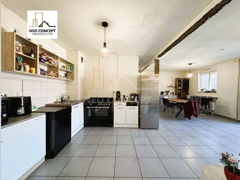 Appartement à vendre, 92m², Bischwiller