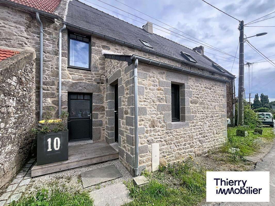 Maison à vendre, 71m², Saint-Coulomb