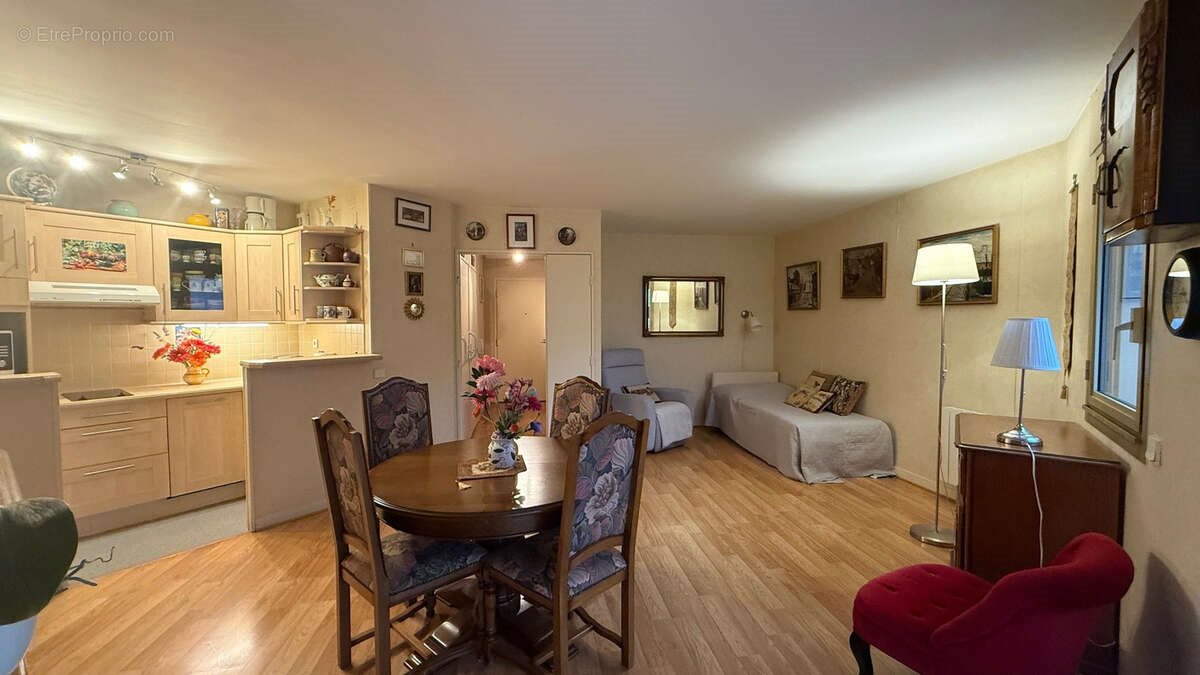 Appartement à vendre, 39m², Levallois-Perret