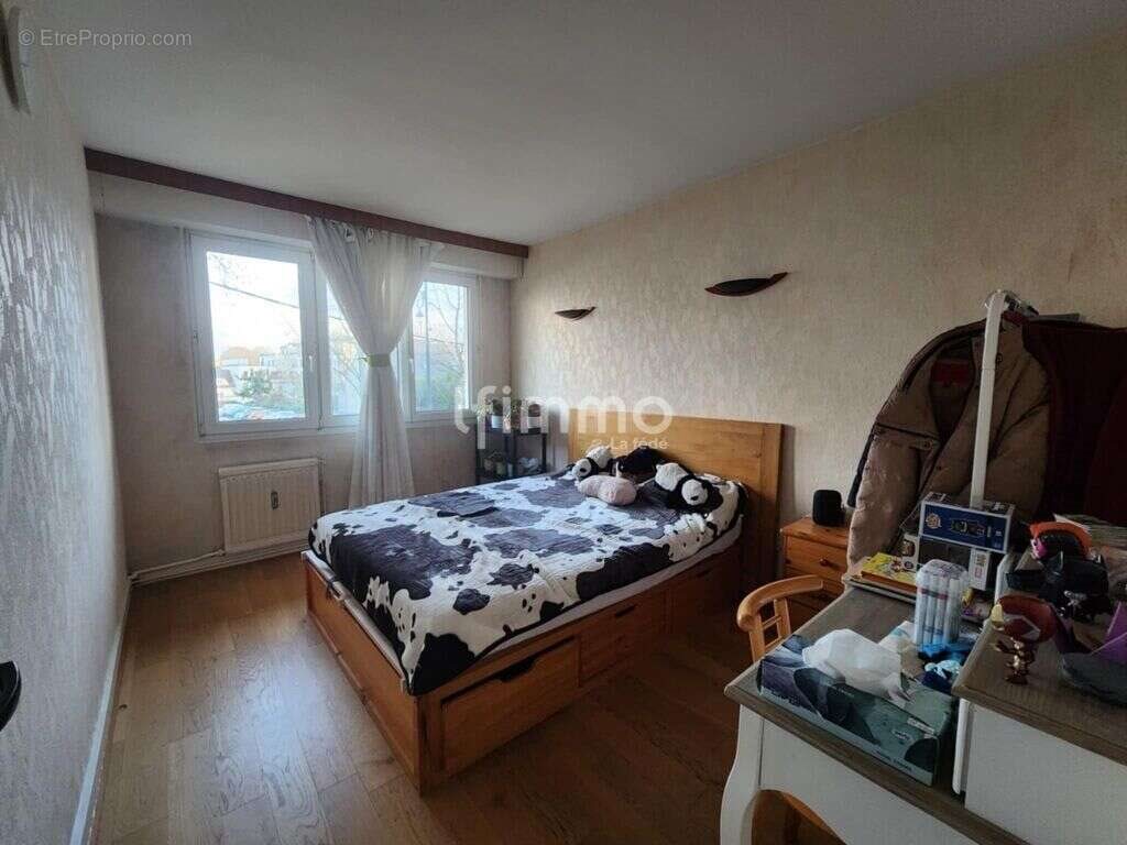 Appartement à vendre, 94m², Saint-Maur-des-Fossés