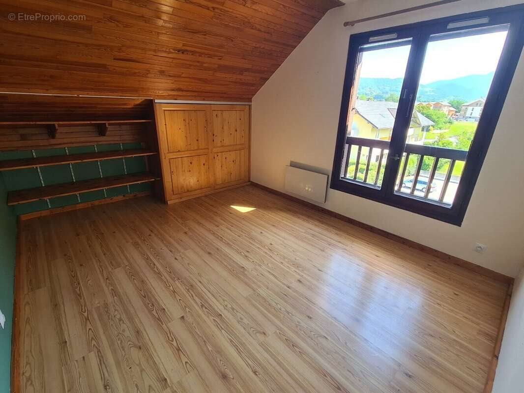 Appartement à vendre, 99m², Gilly-sur-Isère