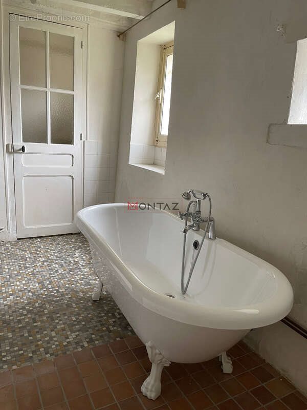 Maison à vendre, 151m², Jouy-sur-Morin