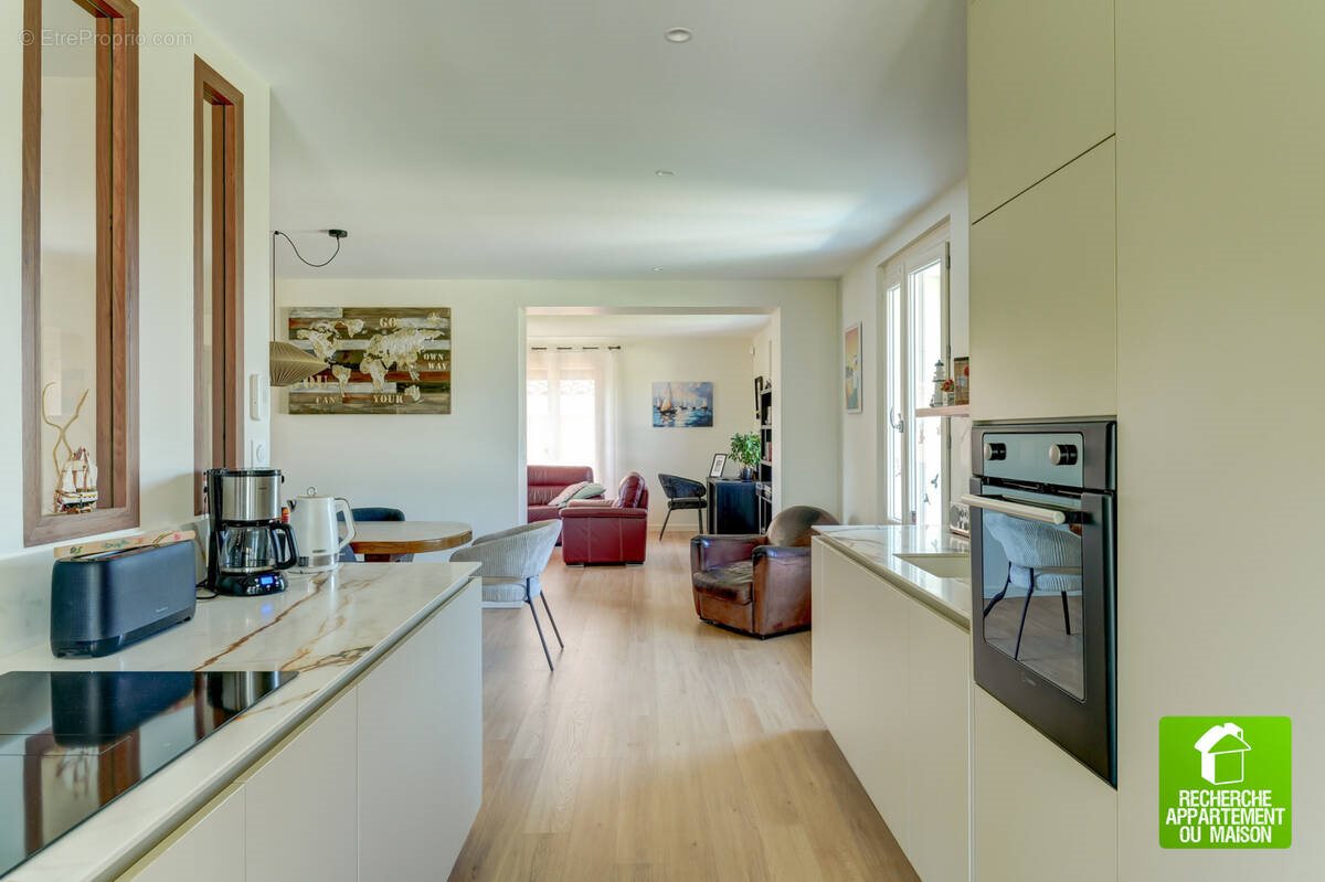 Maison à vendre, 131m², Genas