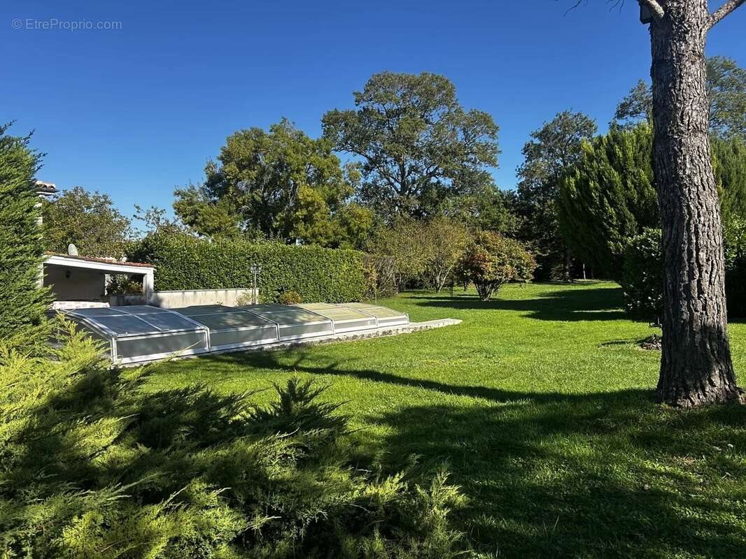 Maison à vendre, 129m², Pons