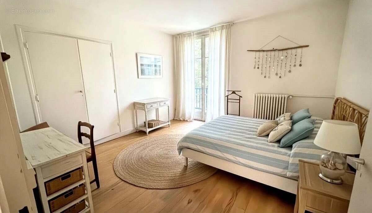 Maison à vendre, 183m², Lamorlaye