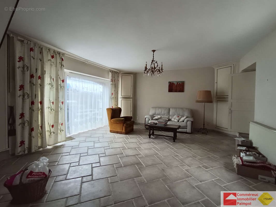 Maison à vendre, 180m², Pléhédel
