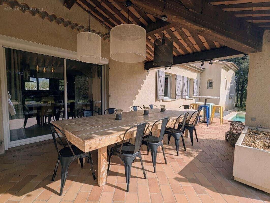 Maison à vendre, 175m², Lauris