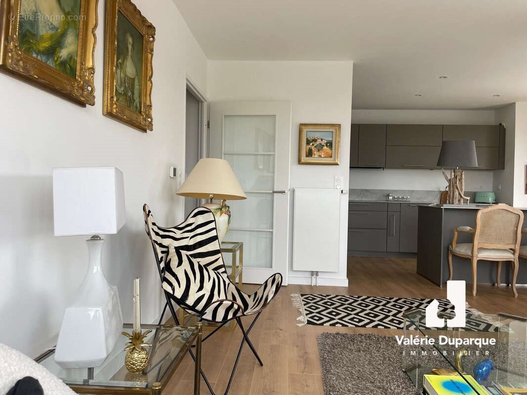 Appartement à vendre, 81m², Mouvaux
