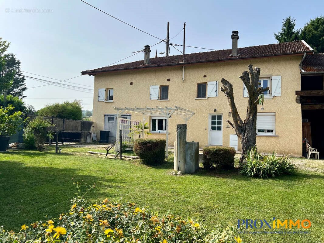Maison à vendre, 115m², Saint-Hilaire-de-la-Côte