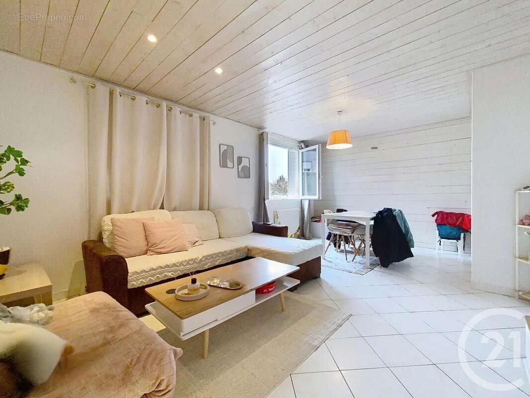 Appartement à vendre, 55m², Dammarie-les-Lys