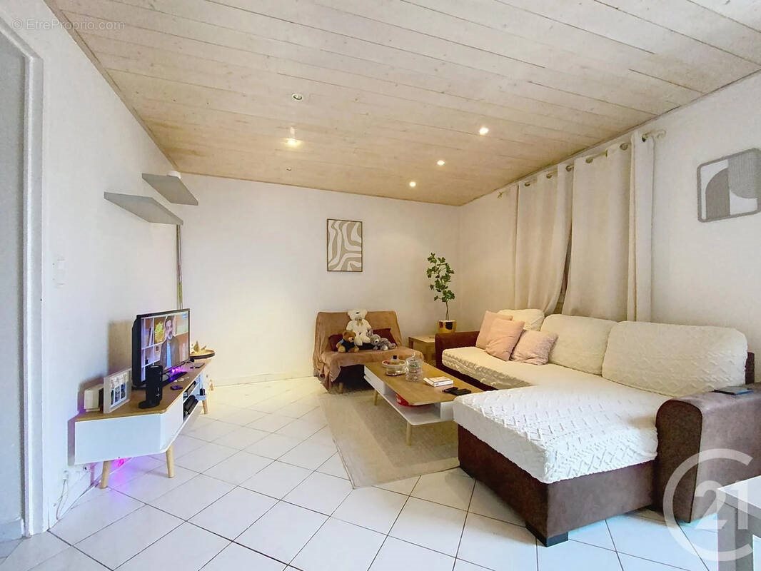 Appartement à vendre, 55m², Dammarie-les-Lys