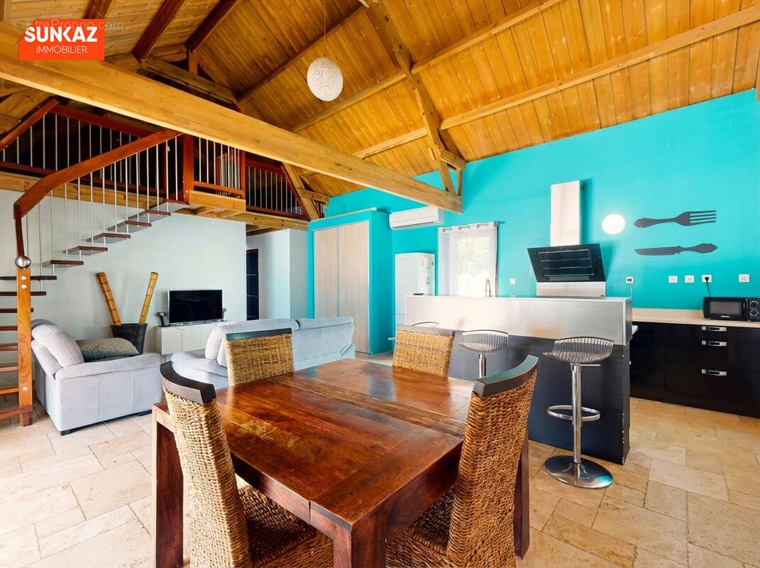 Maison à vendre, 121m², Saint-Pierre