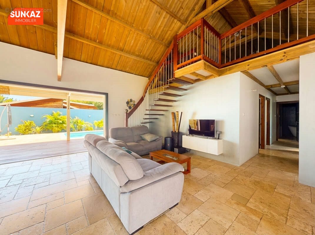 Maison à vendre, 121m², Saint-Pierre