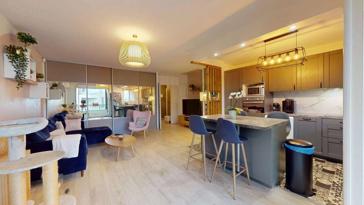 Appartement à vendre, 70m², Chelles
