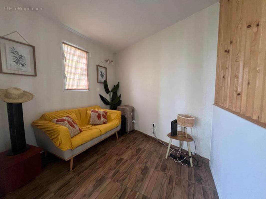 Appartement à vendre, 35m², Fort-de-France