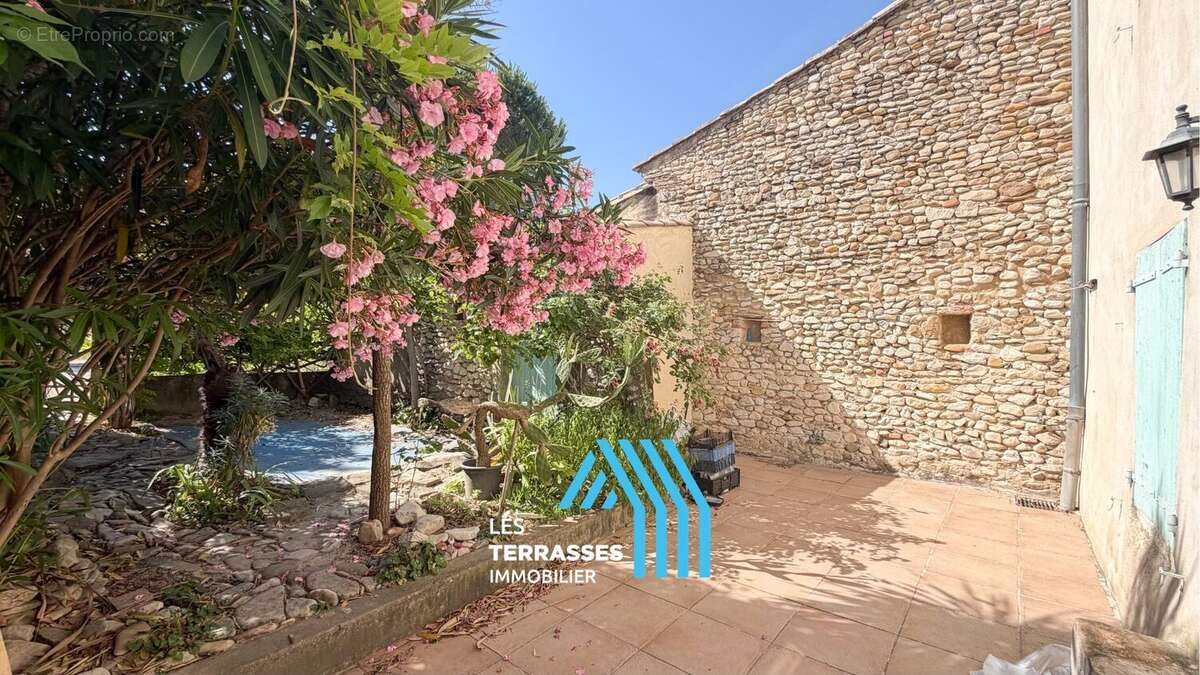 Appartement à vendre, 70m², Saint-Gervais-sur-Roubion