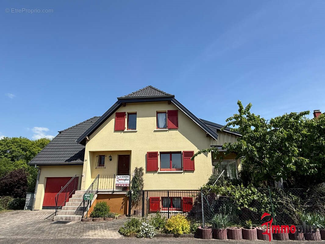 Maison à vendre, 135m², Kembs