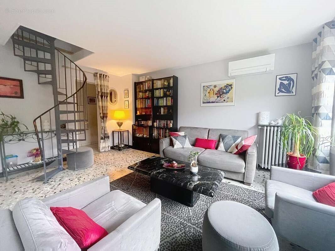 Maison à vendre, 75m², Orly