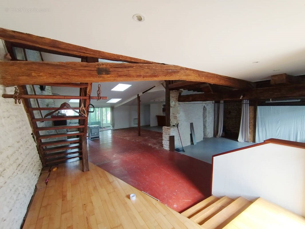 Maison à vendre, 178m², Pouant