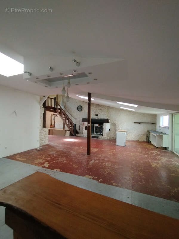 Maison à vendre, 178m², Pouant