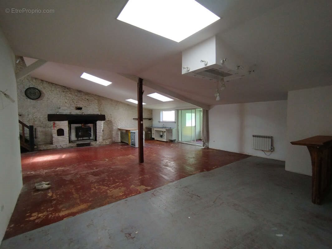 Maison à vendre, 178m², Pouant