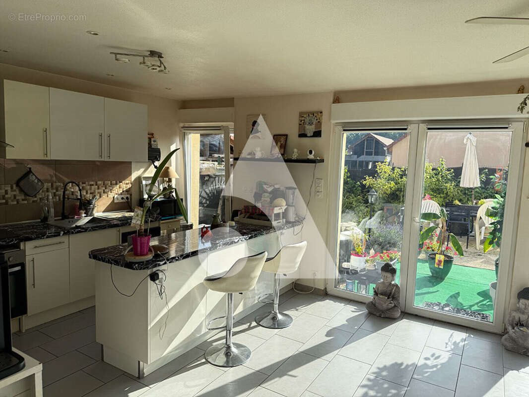 Maison à vendre, 117m², Delle