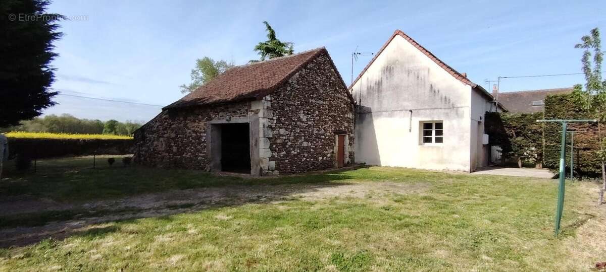 Maison à vendre, 210m², Dangé-Saint-Romain