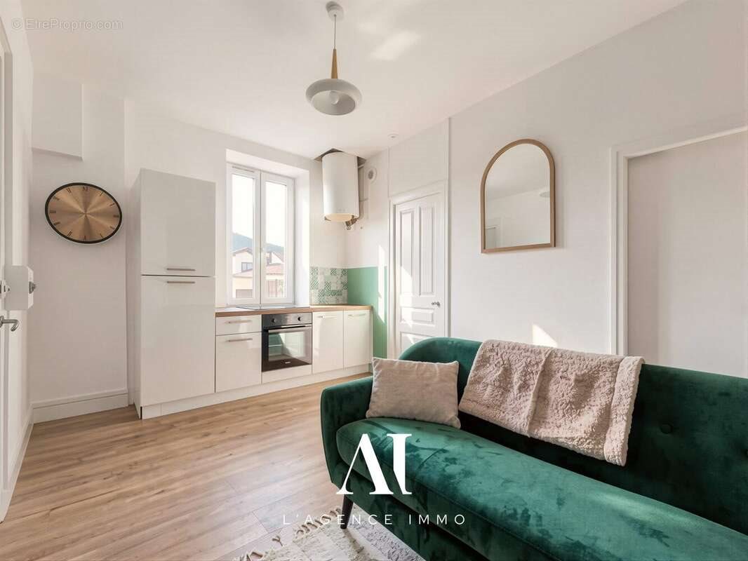 Appartement à vendre, 29m², Oyonnax
