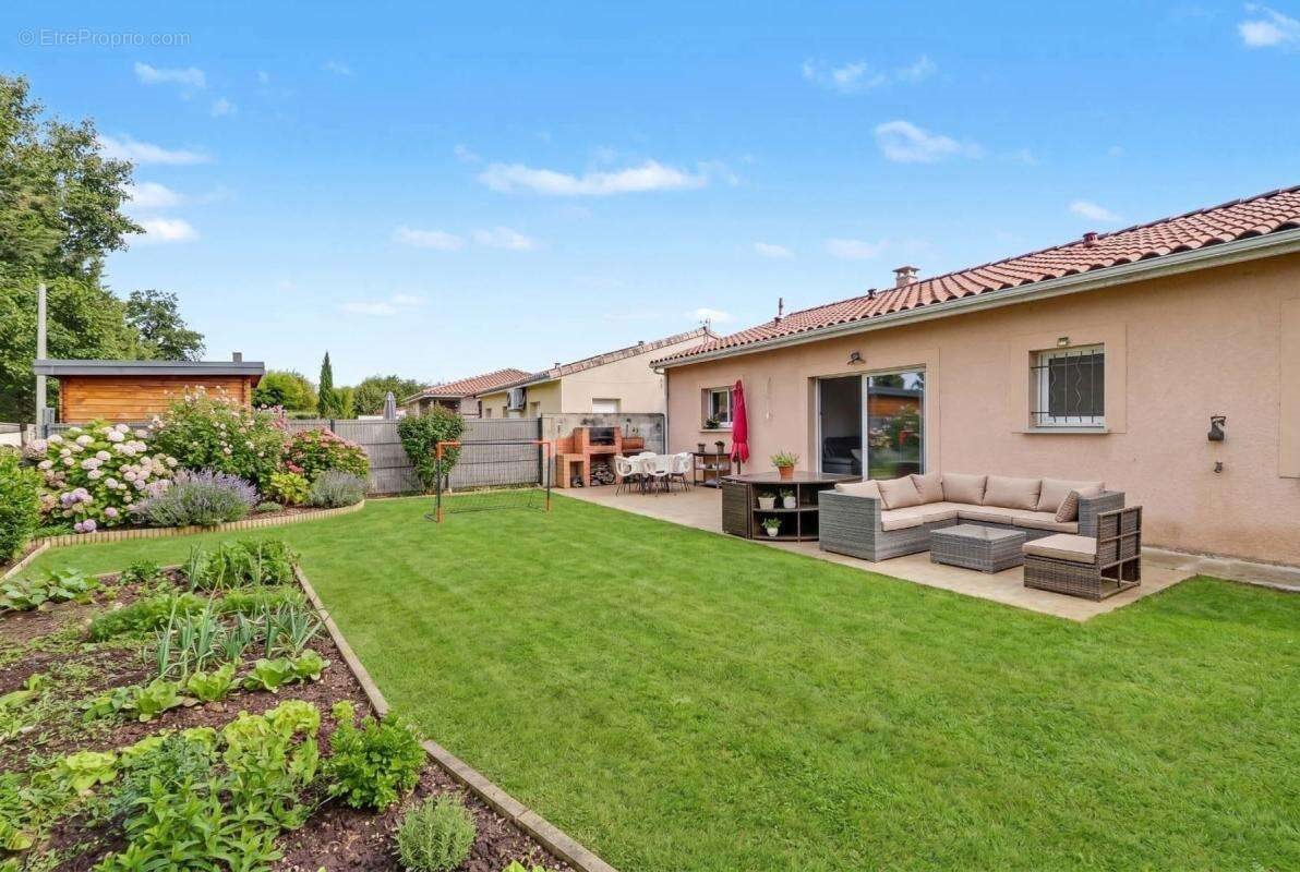 Maison à vendre, 92m², Saint-Hilaire