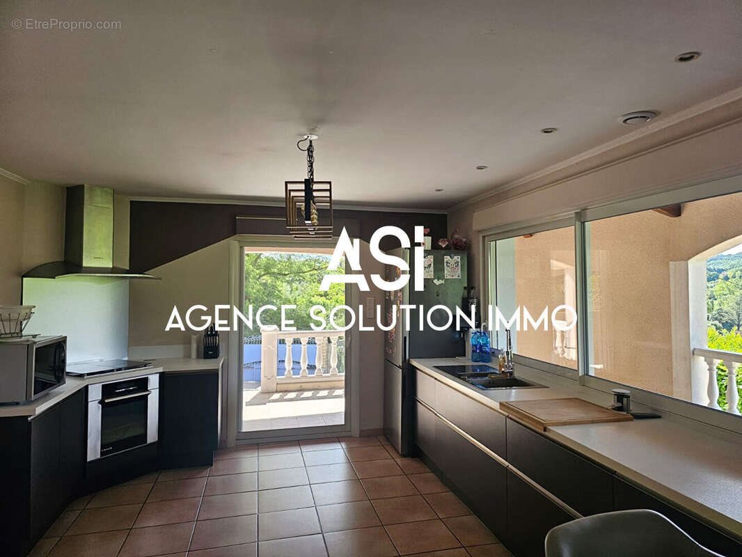 Maison à vendre, 153m², Viviers