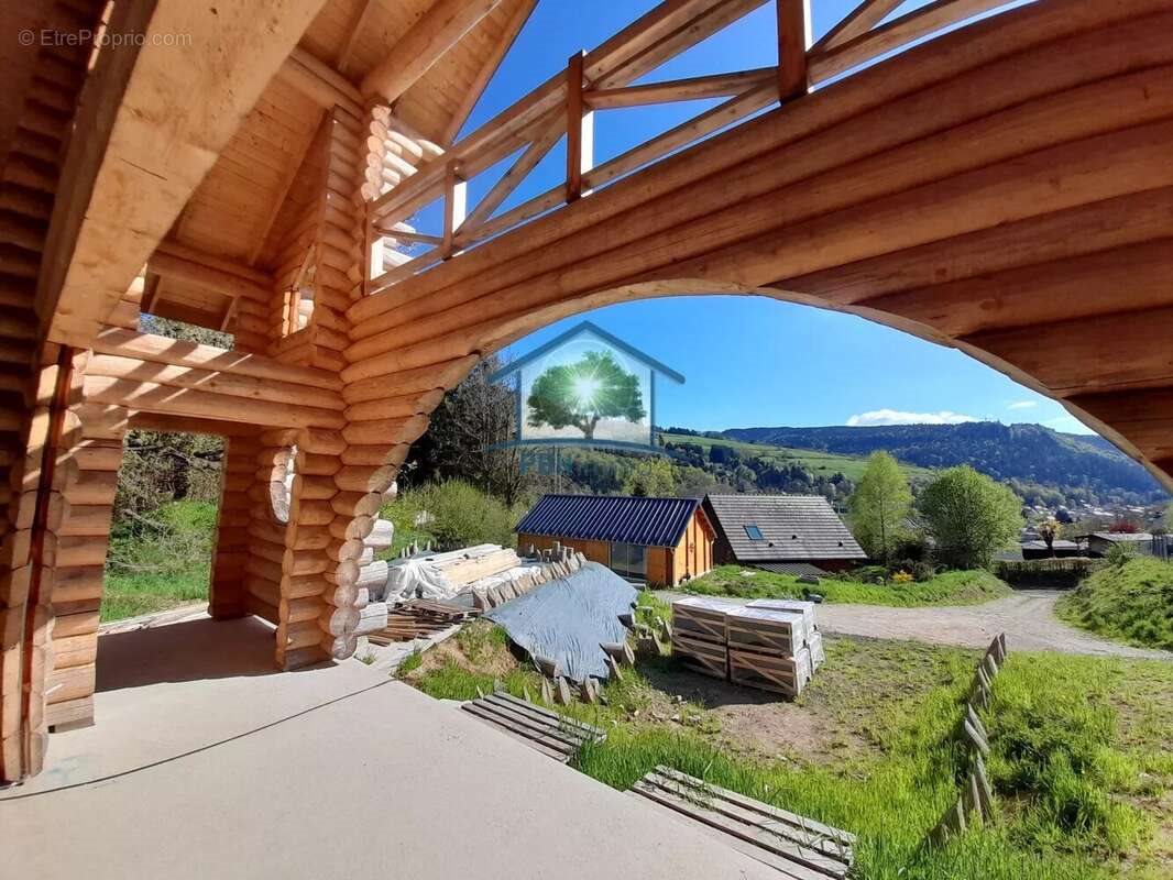 Maison à vendre, 235m², La Bourboule