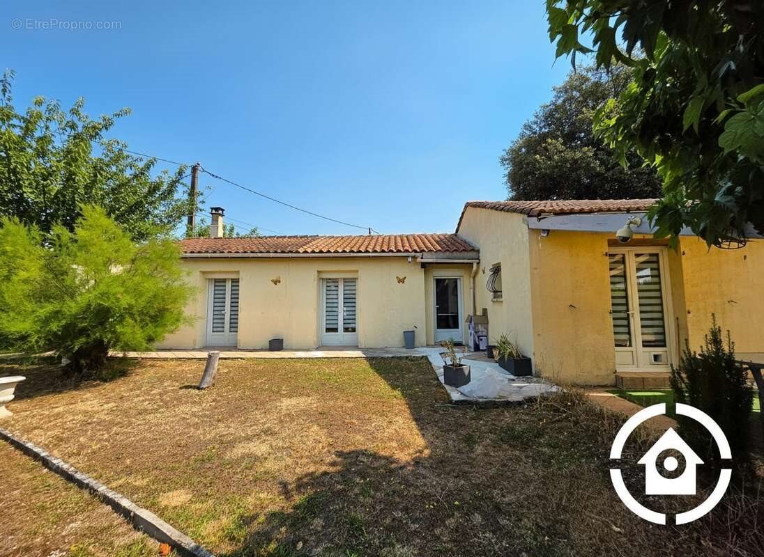 Maison à vendre, 140m², Châteaubernard