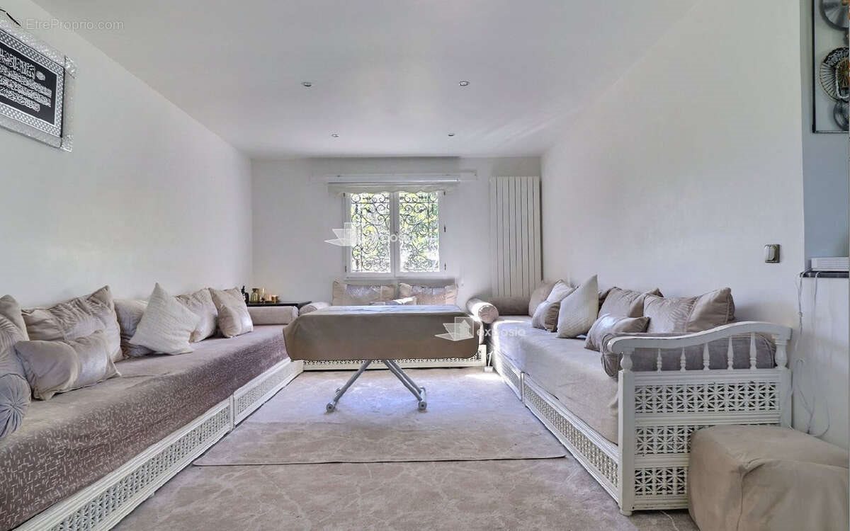 Maison à vendre, 111m², Bondy