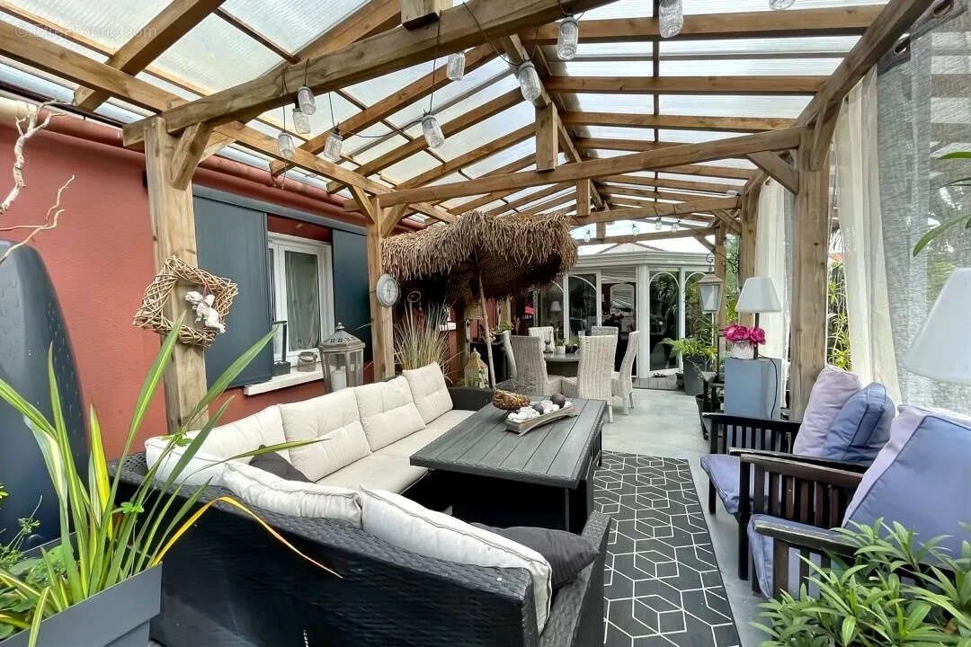 Maison à vendre, 180m², La Chevrolière