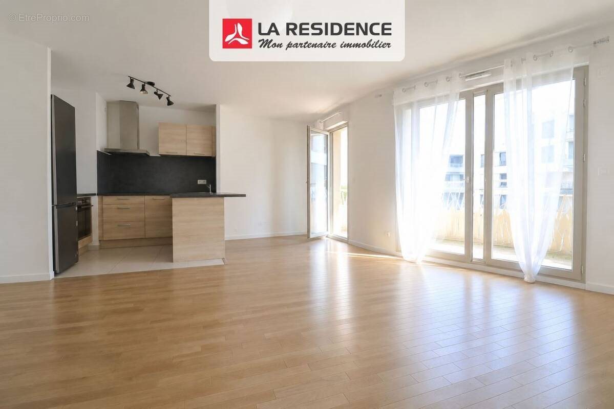 Appartement à vendre, 65m², Saint-Cyr-l'Ecole