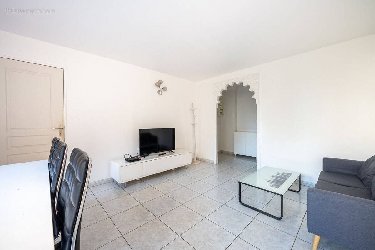 Appartement à vendre, 83m², Cergy