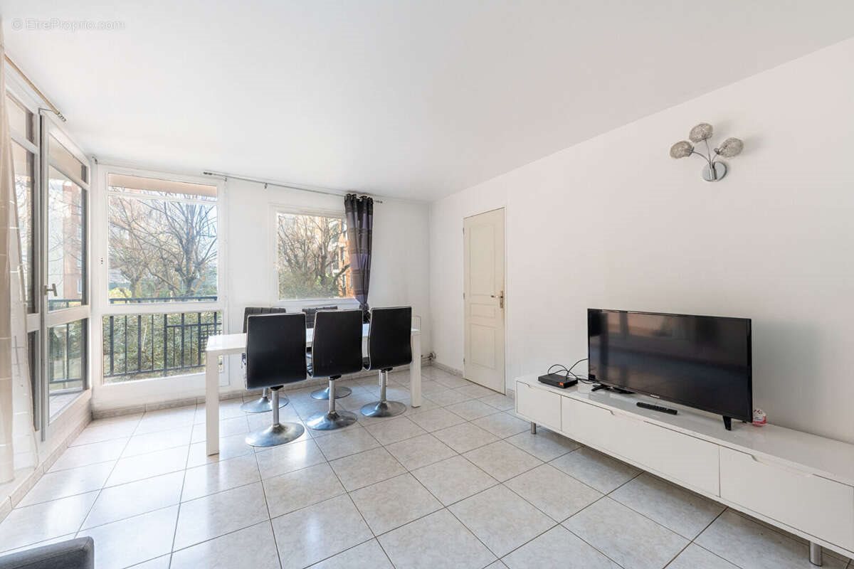 Appartement à vendre, 83m², Cergy