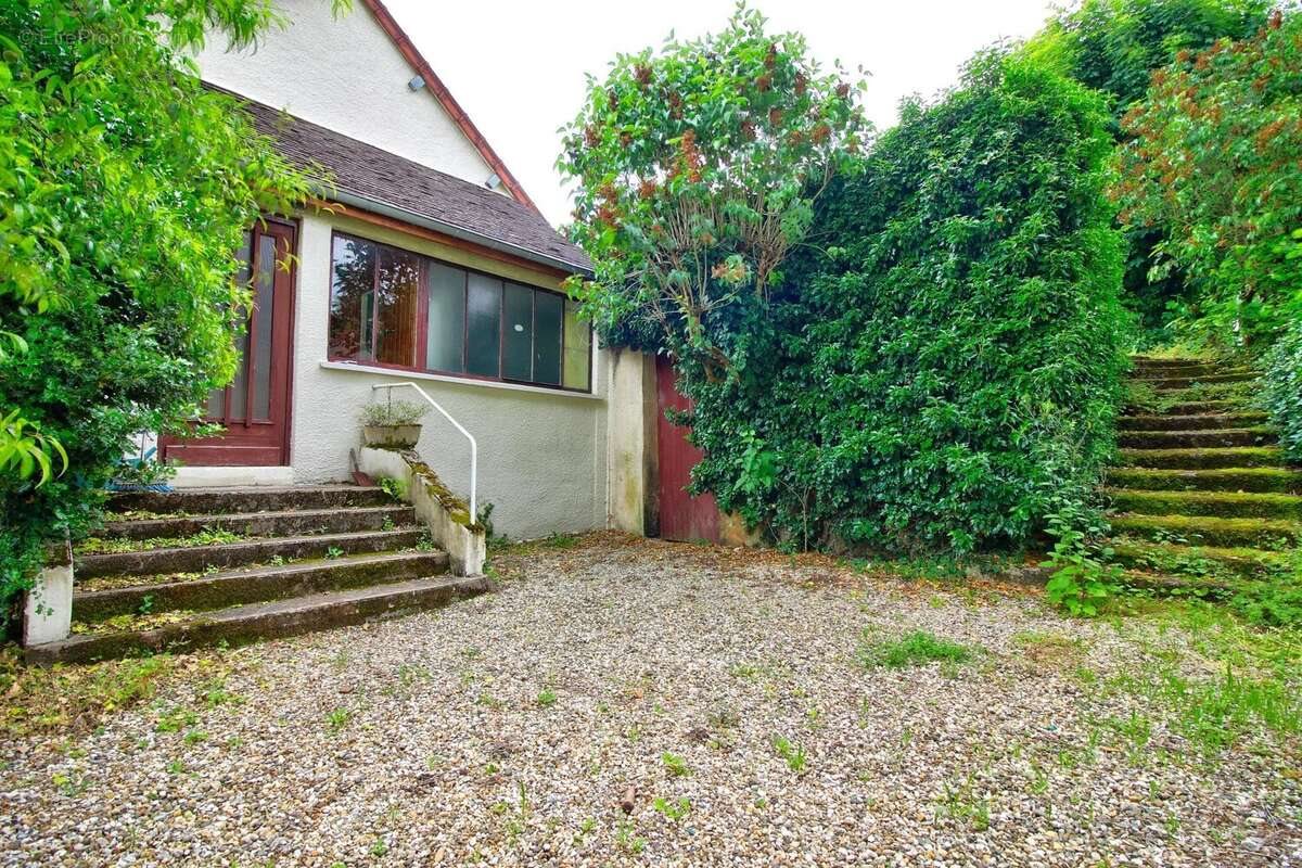 Maison à vendre, 95m², Saint-Victor-sur-Ouche