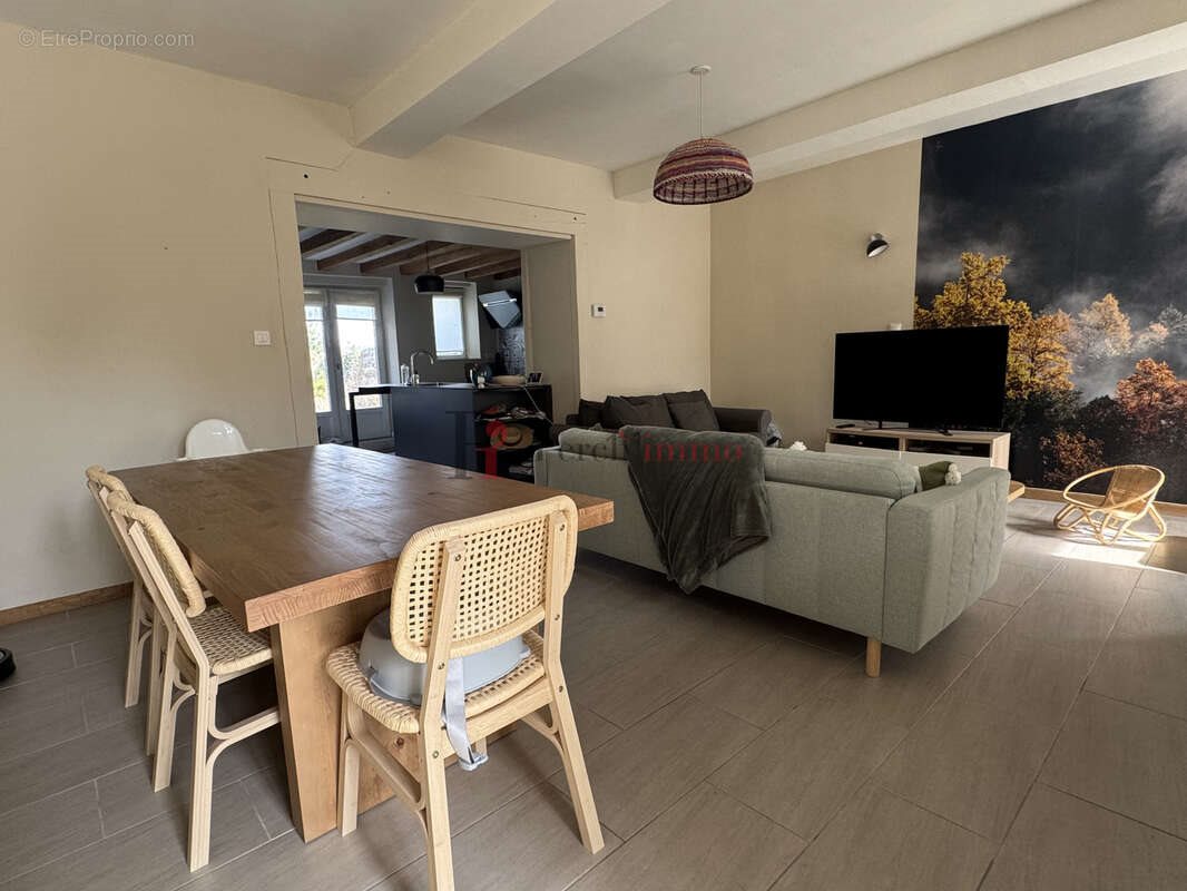 Maison à vendre, 97m², Bellême