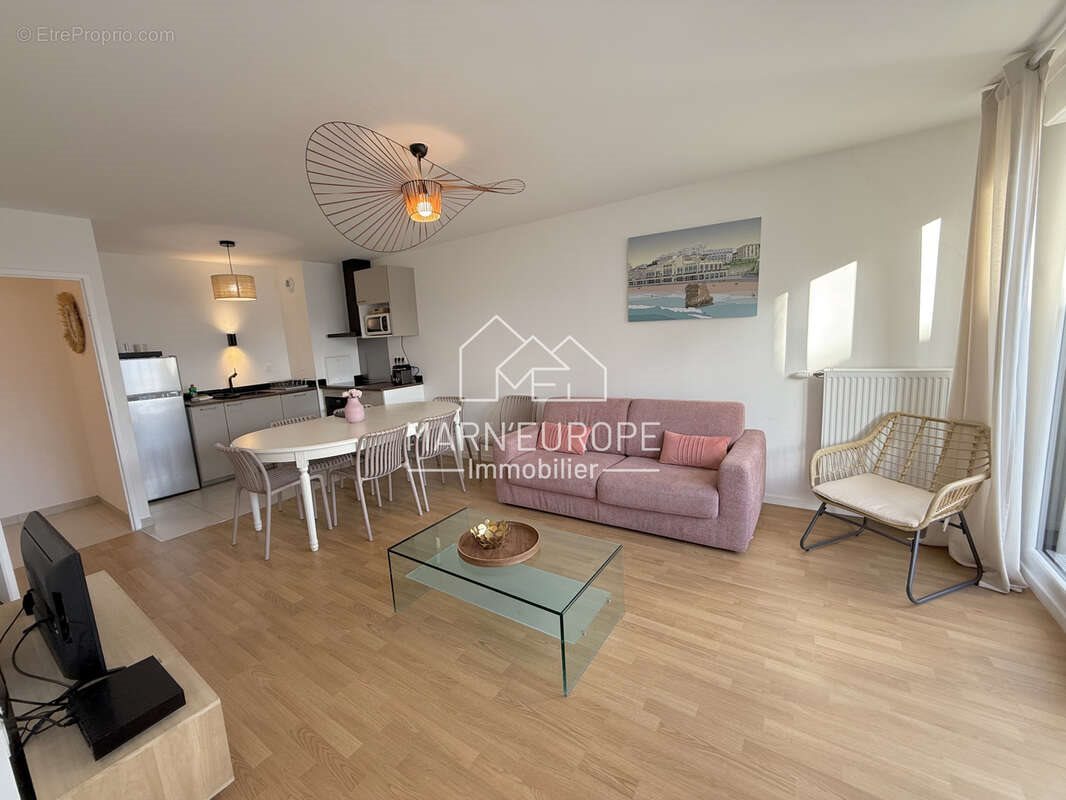 Appartement à vendre, 82m², Chessy