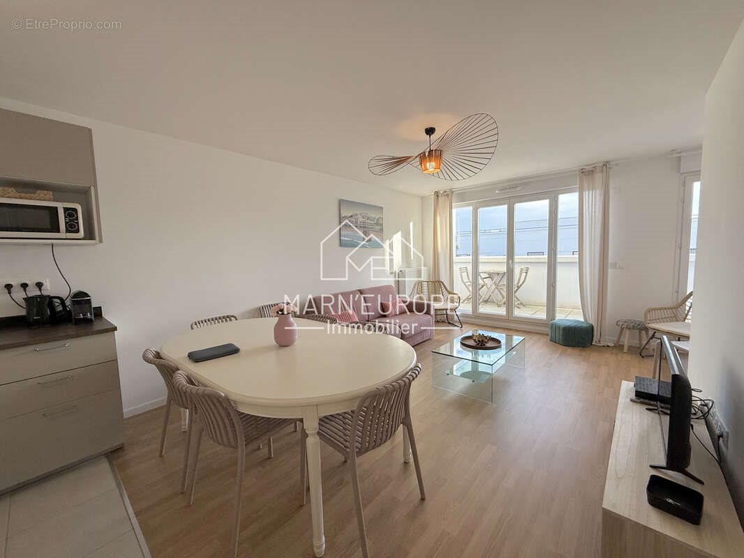 Appartement à vendre, 82m², Chessy