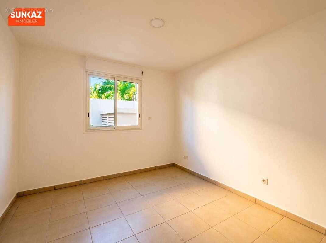 Appartement à vendre, 57m², Saint-Pierre